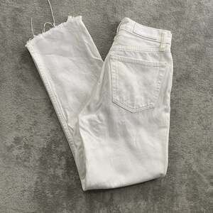 RE/DONE Jeans Womens 24x27 White 70s Stove Pipe Straight Leg Button Fly Raw Hem